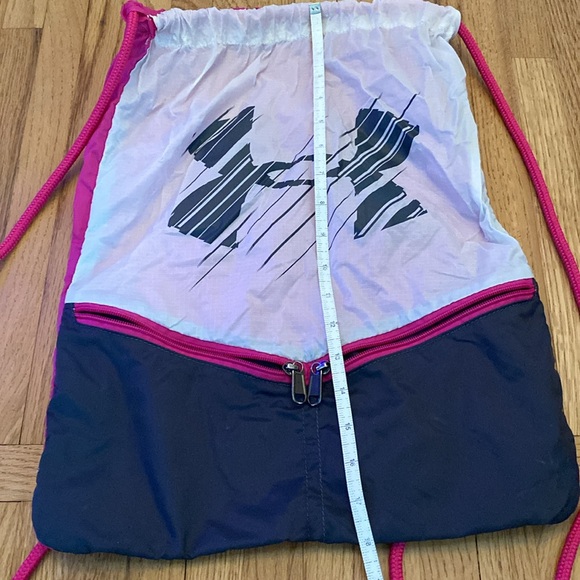 Under Armour Drawstring Bag - Picture 4 of 5